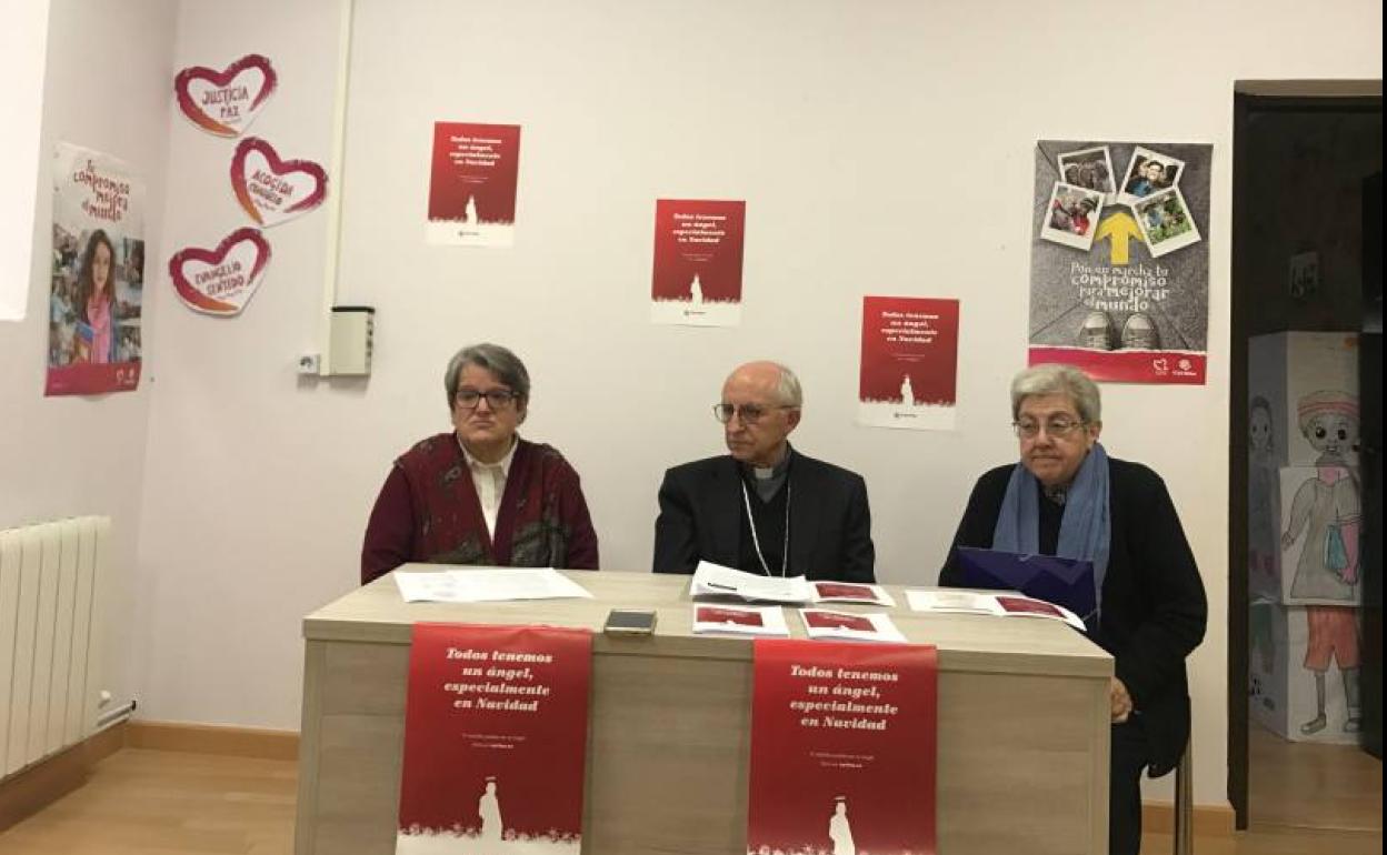 Maribel Yugueros, Jesús García Burillo y María Paz Diago.