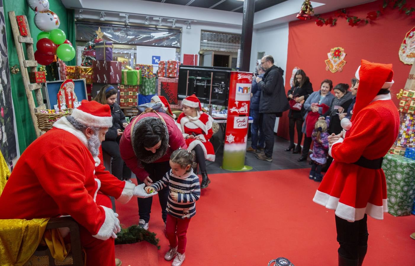 Está instalada en el número 17 de la calle Torrecilla