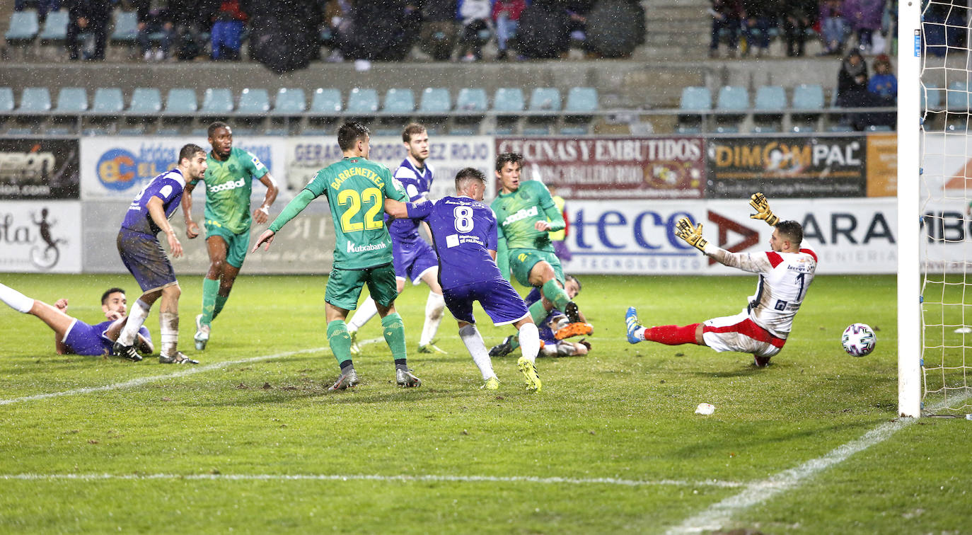 Partido de la copa del Rey en la Balastera. 