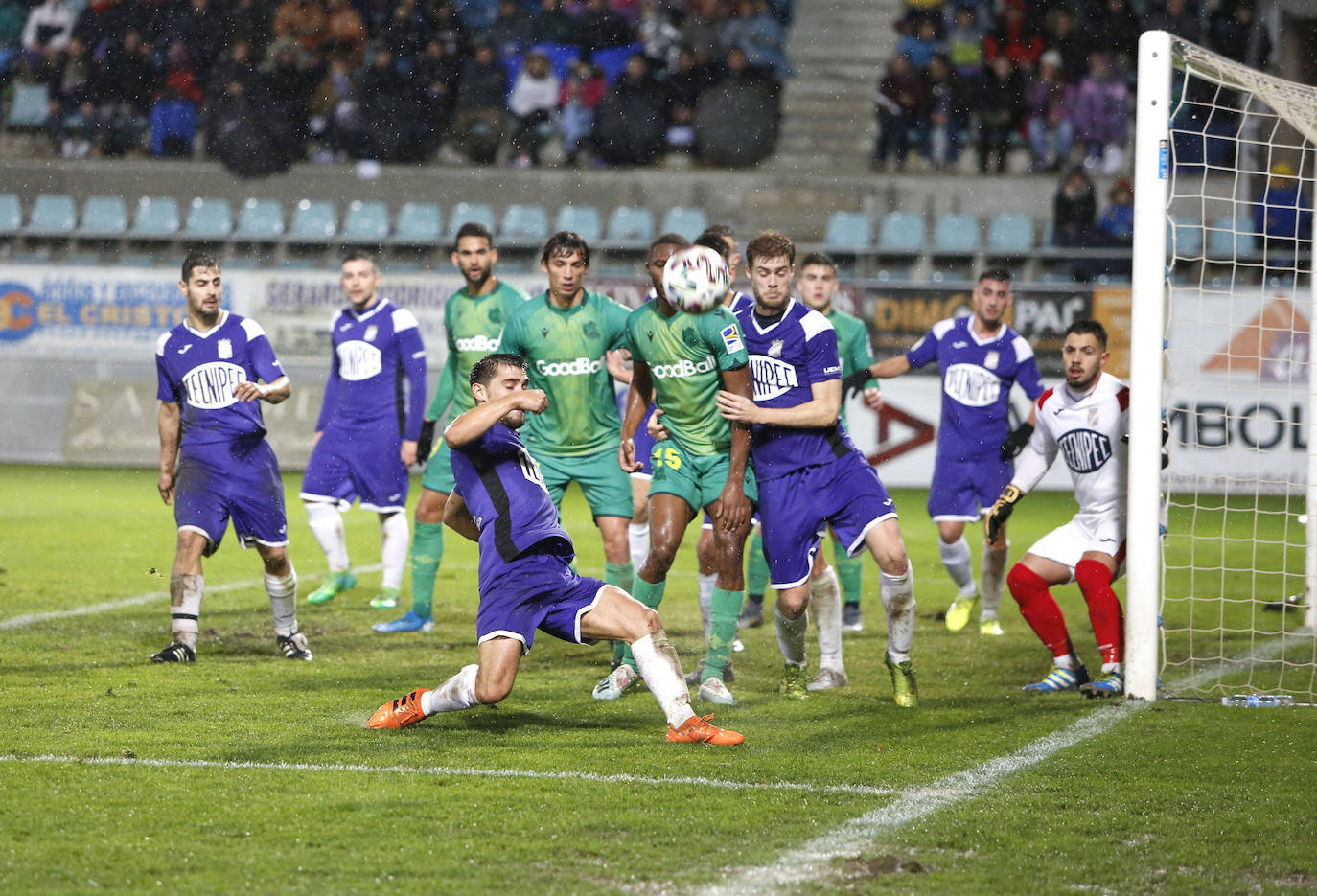 Partido de la copa del Rey en la Balastera. 