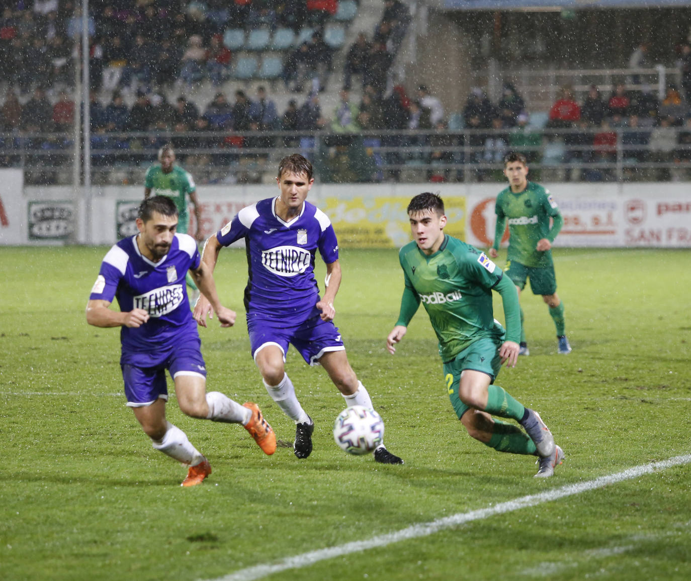 Partido de la copa del Rey en la Balastera. 