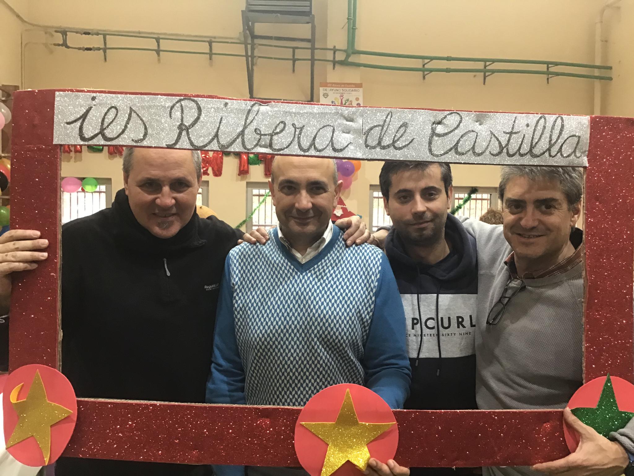 Más de 500 personas se dieron cita en el gimnasio del centro educativo, y lograron recaudar 1.450 euros que irán destinados a las ONG Educa Tanzania y Asalvo