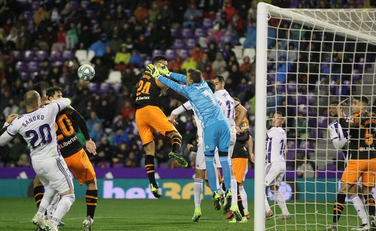 Las imágenes del encuentro entre el Real Valladolid y el Valencia