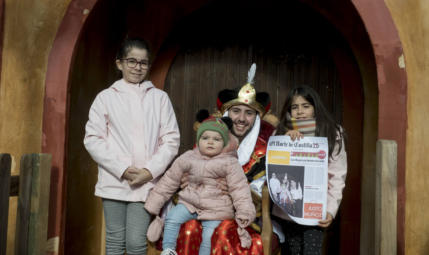 Este sábado día 21 de diciembre el paje de sus majestades comenzó a recoger los deseos de los más pequeños y estará en la Plaza Mayor hasta el próximo 5 de enero