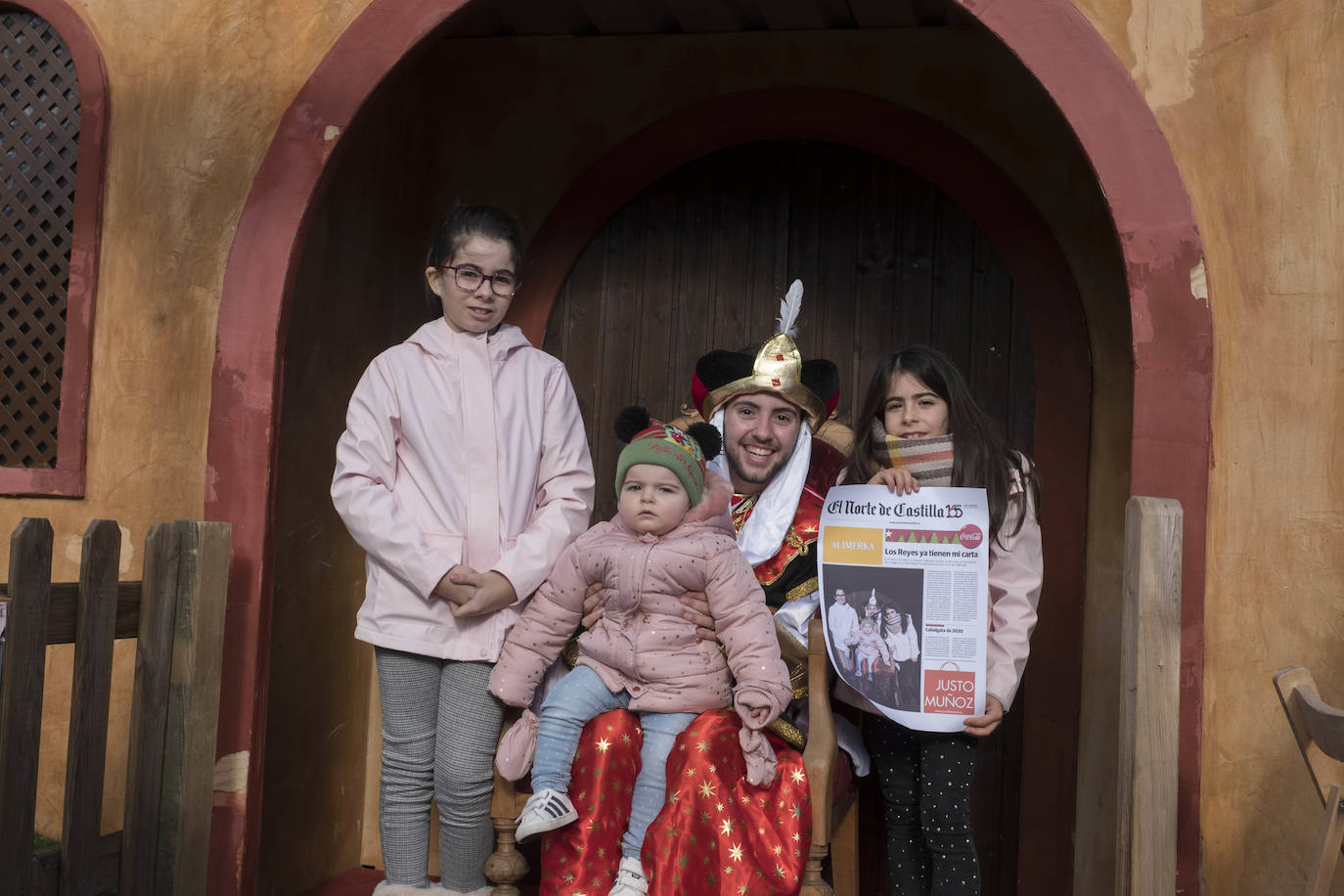 Este sábado día 21 de diciembre el paje de sus majestades comenzó a recoger los deseos de los más pequeños y estará en la Plaza Mayor hasta el próximo 5 de enero