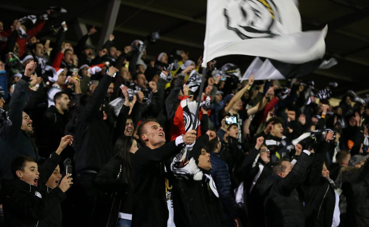 Seguidores de Unionistas en Las Pistas. 