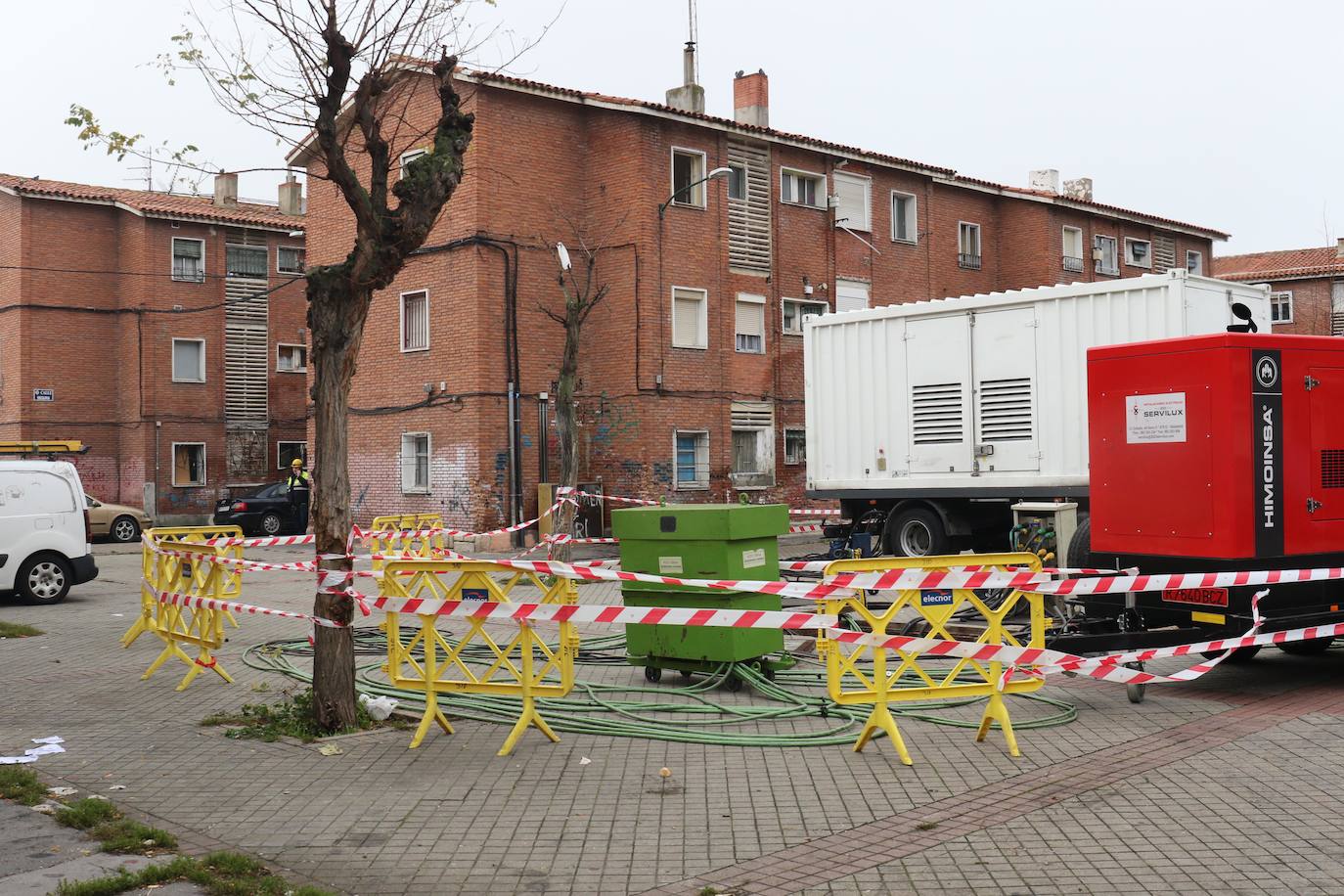 Un incendio en el centro de transformación de la calle Guadalquivir de Valladolid dejó en Nochebuena sin suministro durante nueve horas a cuatrocientas familias . 