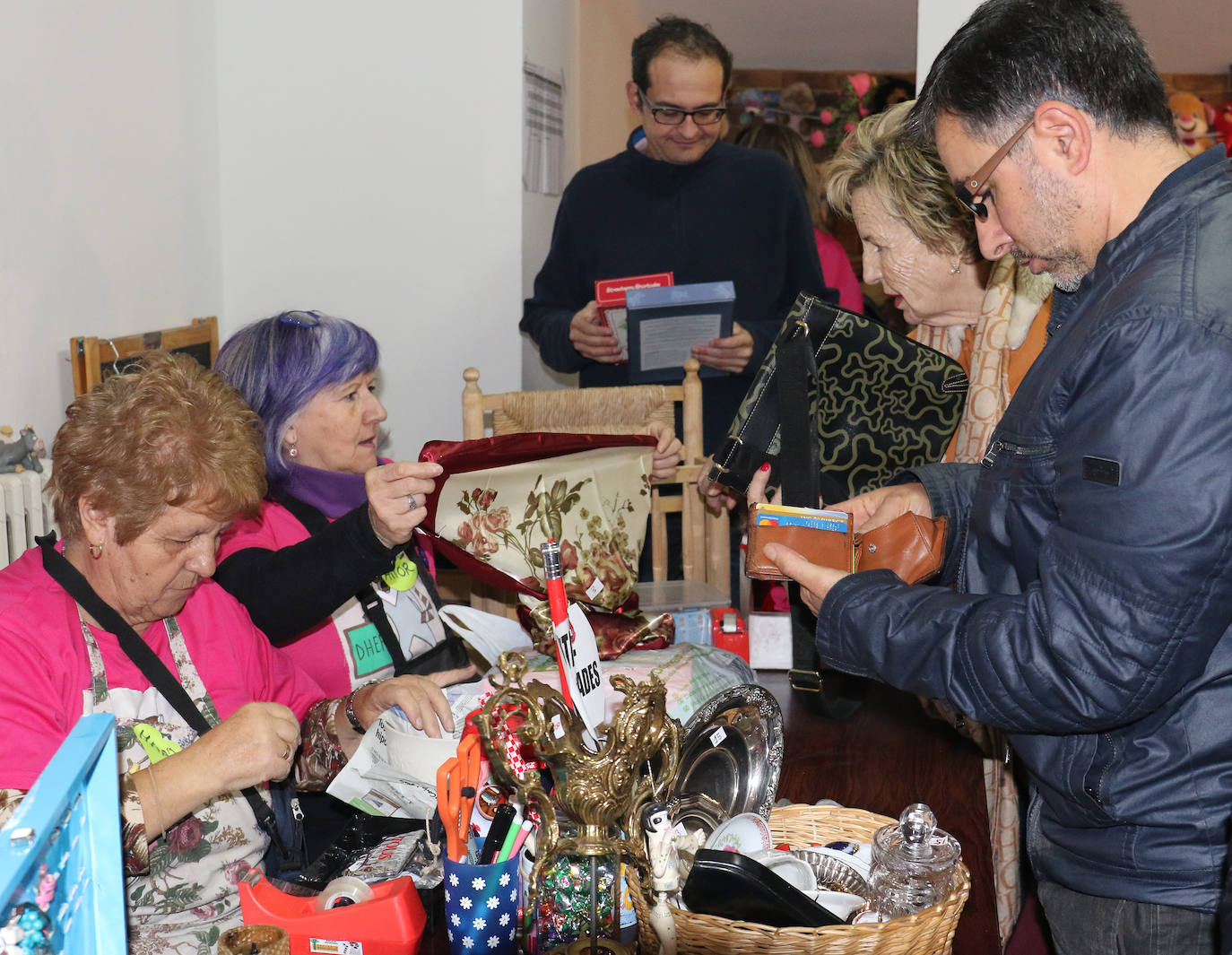 El acto solidario se realiza en la Iglesia de la Paz en Plaza de España con el objetivo de recaudar dinero para Madagascar.