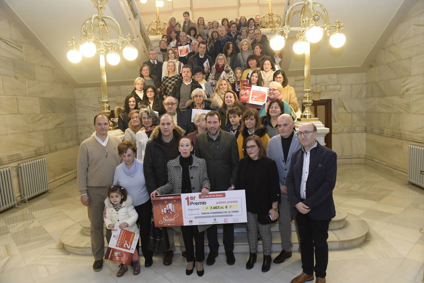 Fotos: algún premio del Árbol de los Deseos del comercio de Valladolid