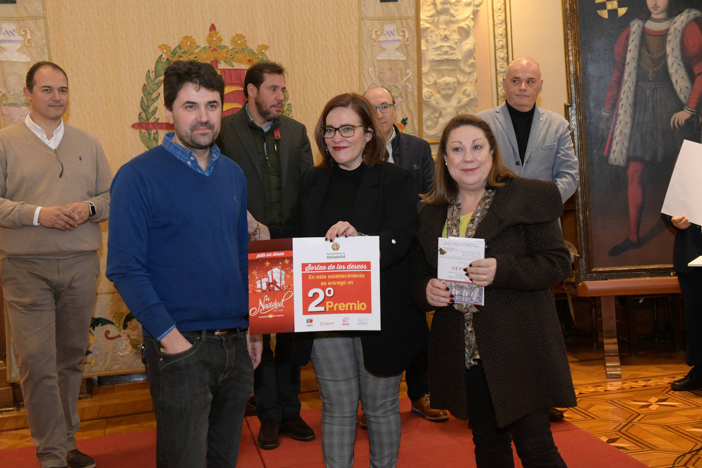 Fotos: algún premio del Árbol de los Deseos del comercio de Valladolid