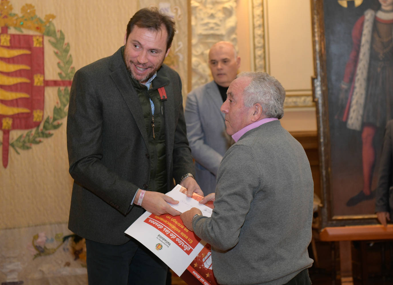 Fotos: algún premio del Árbol de los Deseos del comercio de Valladolid