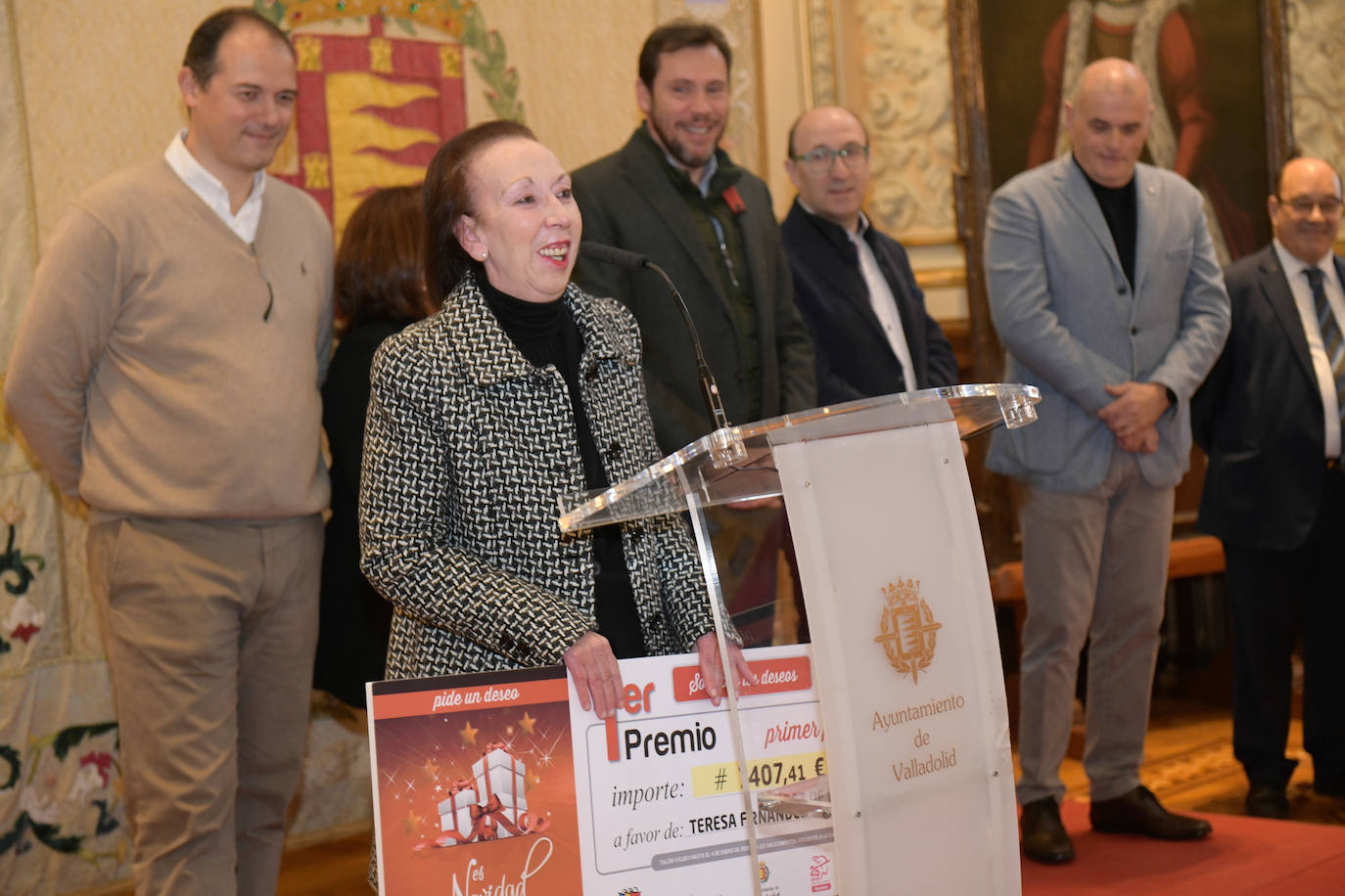 Fotos: algún premio del Árbol de los Deseos del comercio de Valladolid