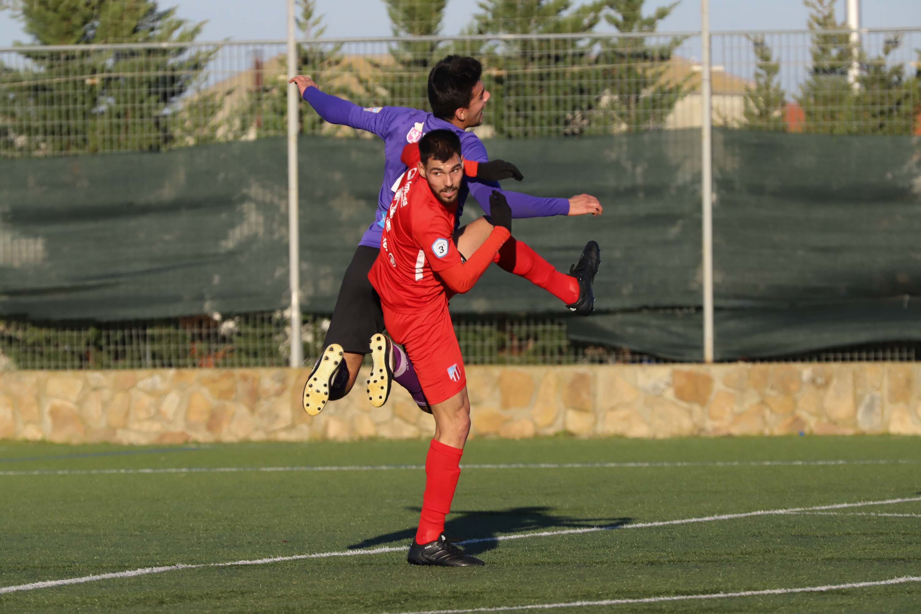 Fotos: La falta de gol impide la victoria del Santa Marta ante La Bañeza