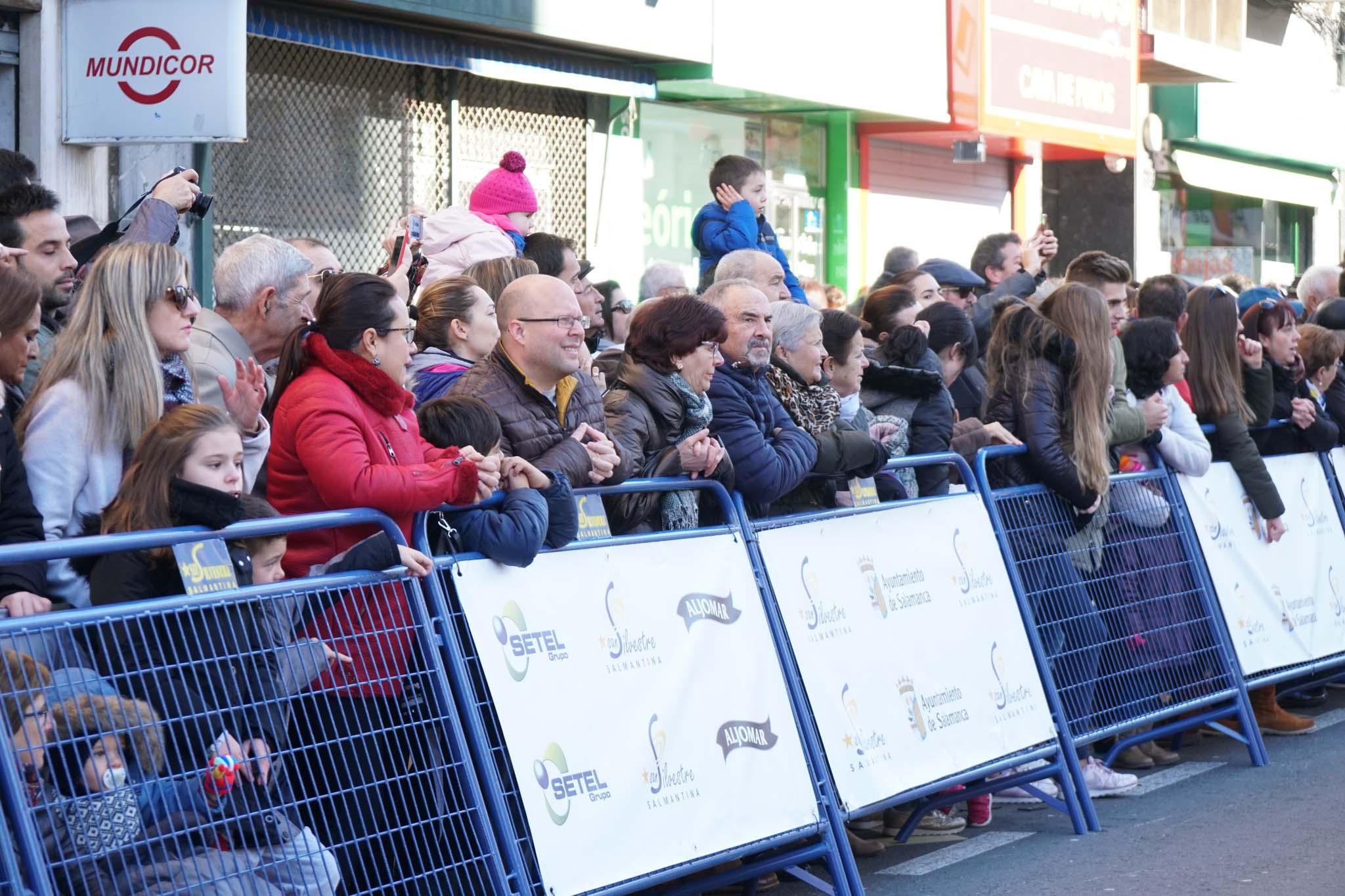 Primera carrera de niños de la San Silvestre salmantina. 