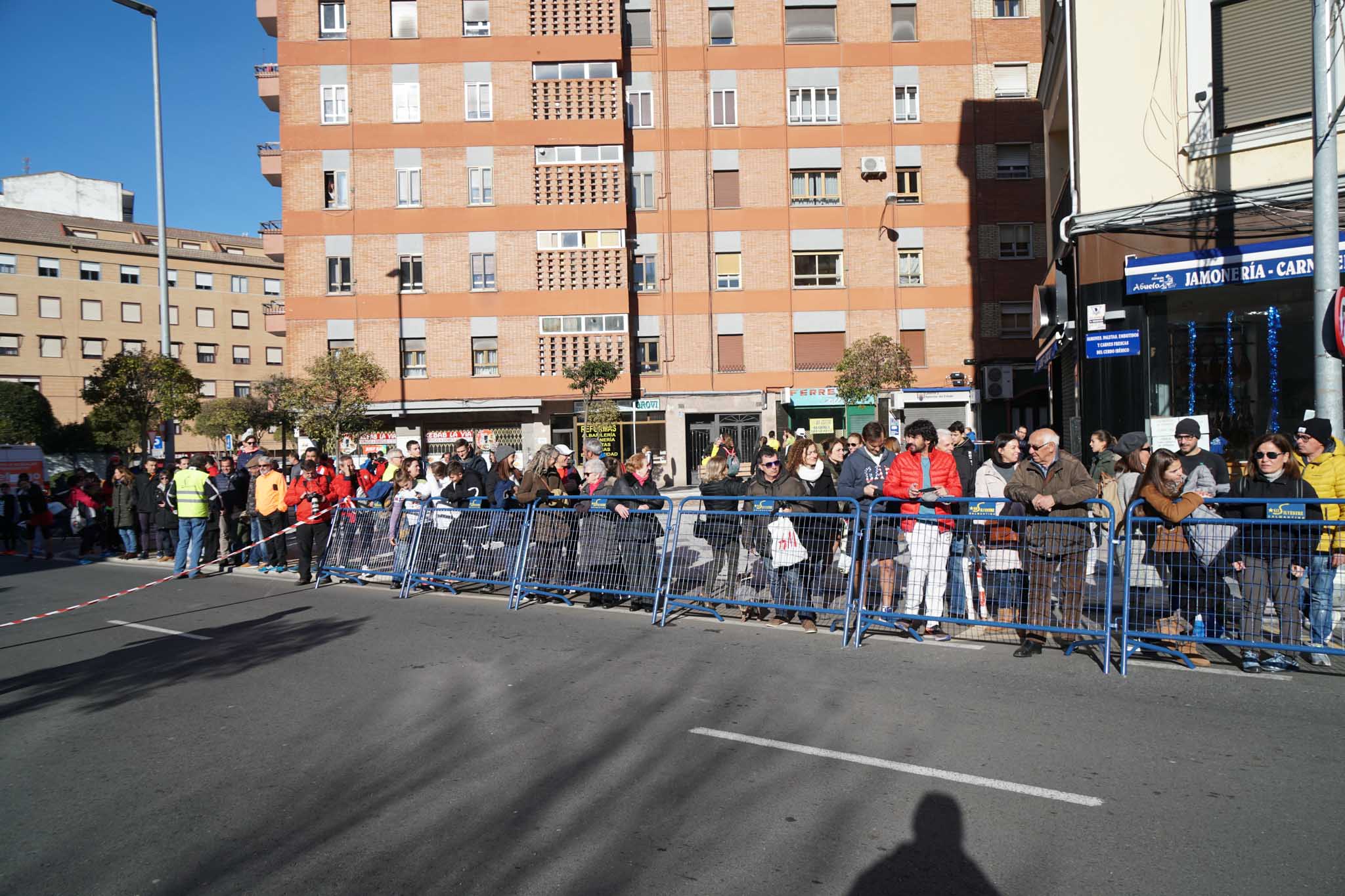 Primera carrera de niños de la San Silvestre salmantina.