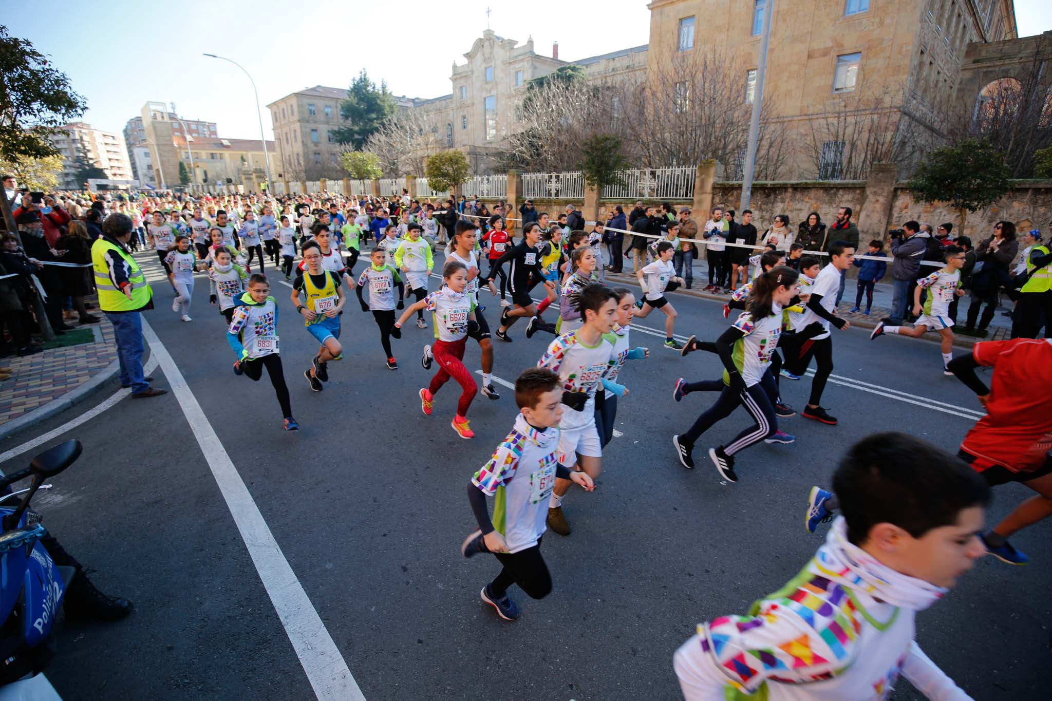 Primera carrera de niños de la San Silvestre salmantina.