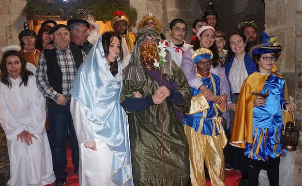 Participantes en el belén viviente de Wamba. 