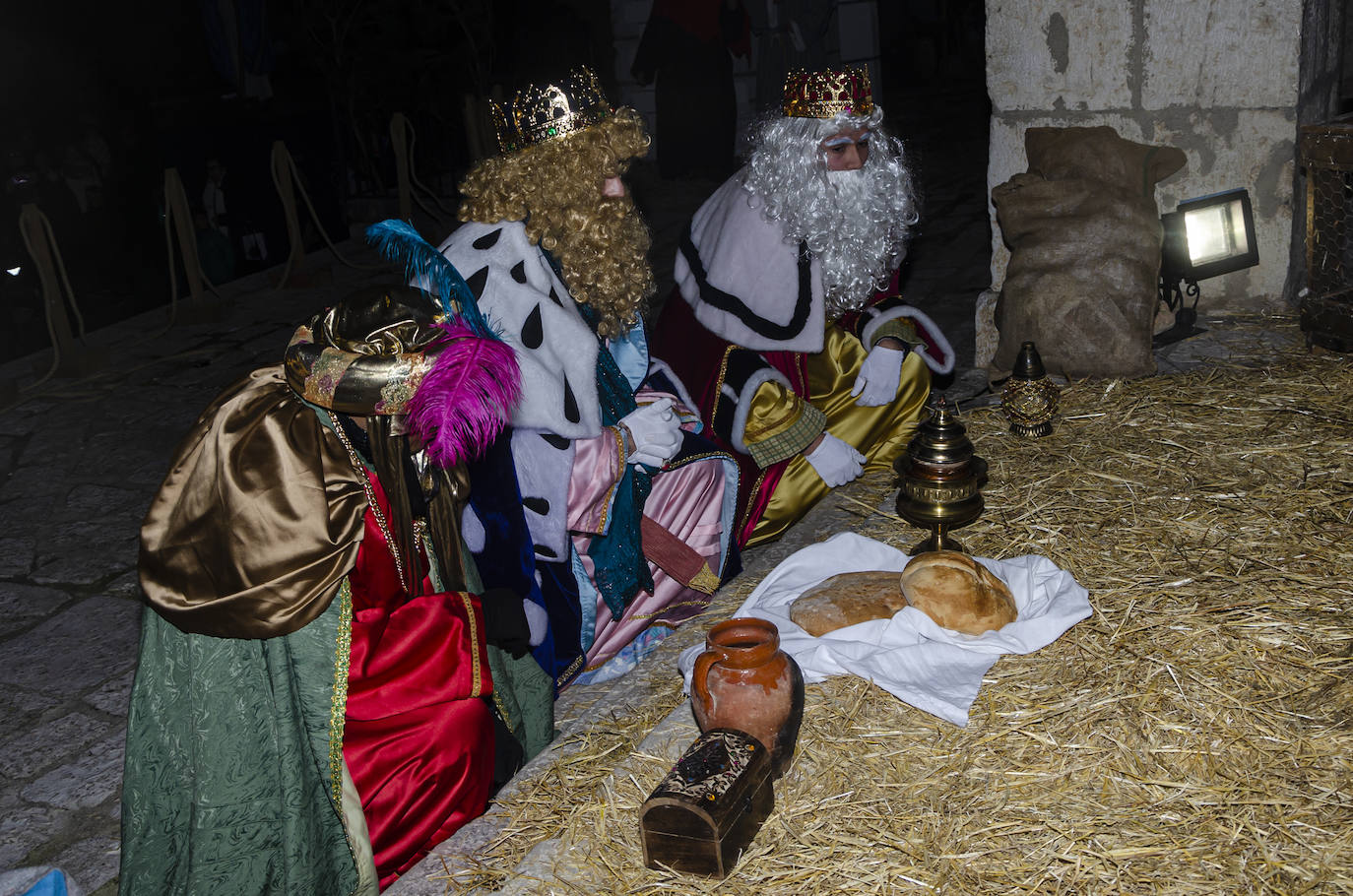 En esta XI edición participaron los 25 quintos de este año. Este montaje destacó principalmente por su realismo y gran variedad de escenas y antiguos oficios, como el pescadero, hortelano, panadero, y el cantero, representado por su alcalde, Félix Velasco.