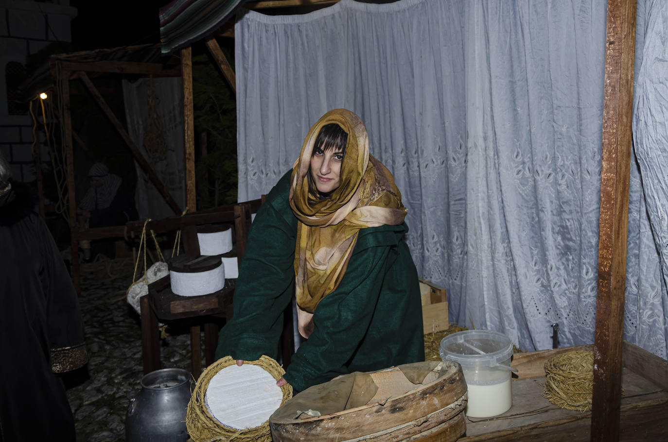 En esta XI edición participaron los 25 quintos de este año. Este montaje destacó principalmente por su realismo y gran variedad de escenas y antiguos oficios, como el pescadero, hortelano, panadero, y el cantero, representado por su alcalde, Félix Velasco.