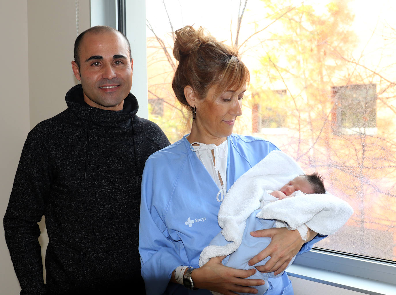 El pequeño ha nacido en la habitación 106 del Hospital Universitario Río Hortega de Valladolid, a las 0.50 horas de la madrugada de este día 1 de enero