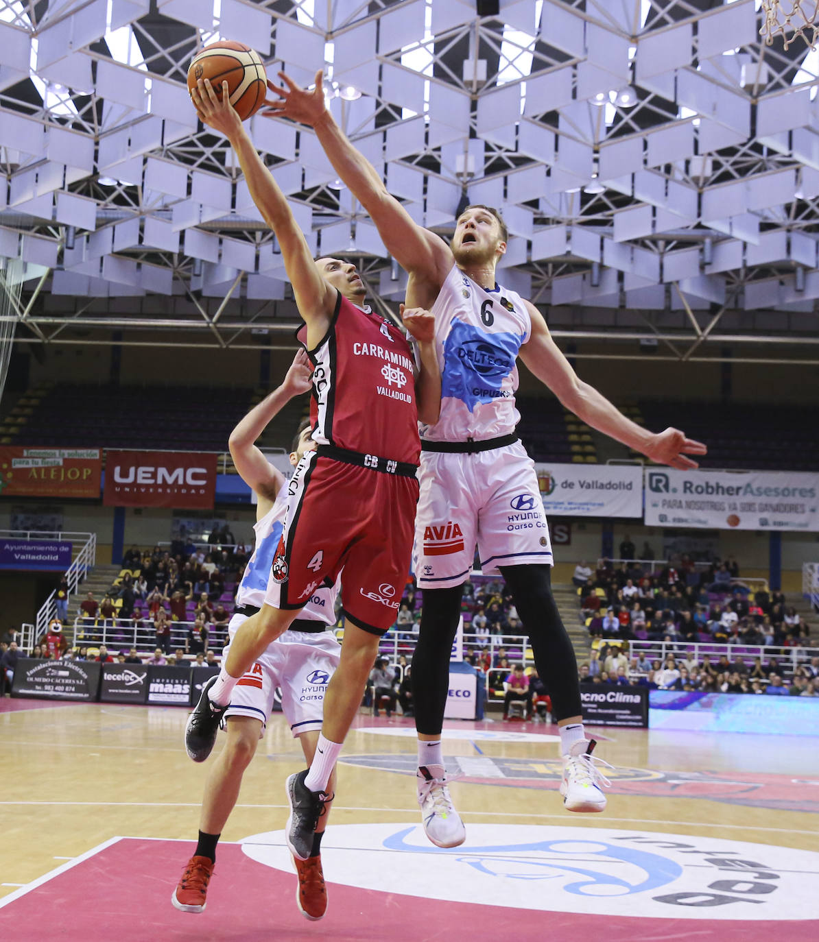 La fortaleza mental de los de Hugo López resultó clave para superar los momentos delicados ante un Delteco Guipúzcoa que no peridió la cara al partido y que llegó a levantar quince puntos en contra. 