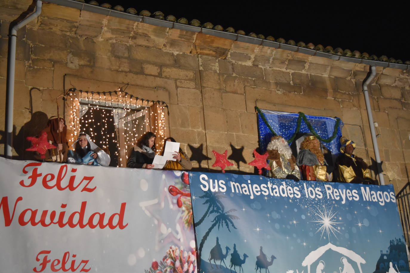 Los Reyes Magos en la cabalgata de aguilar.