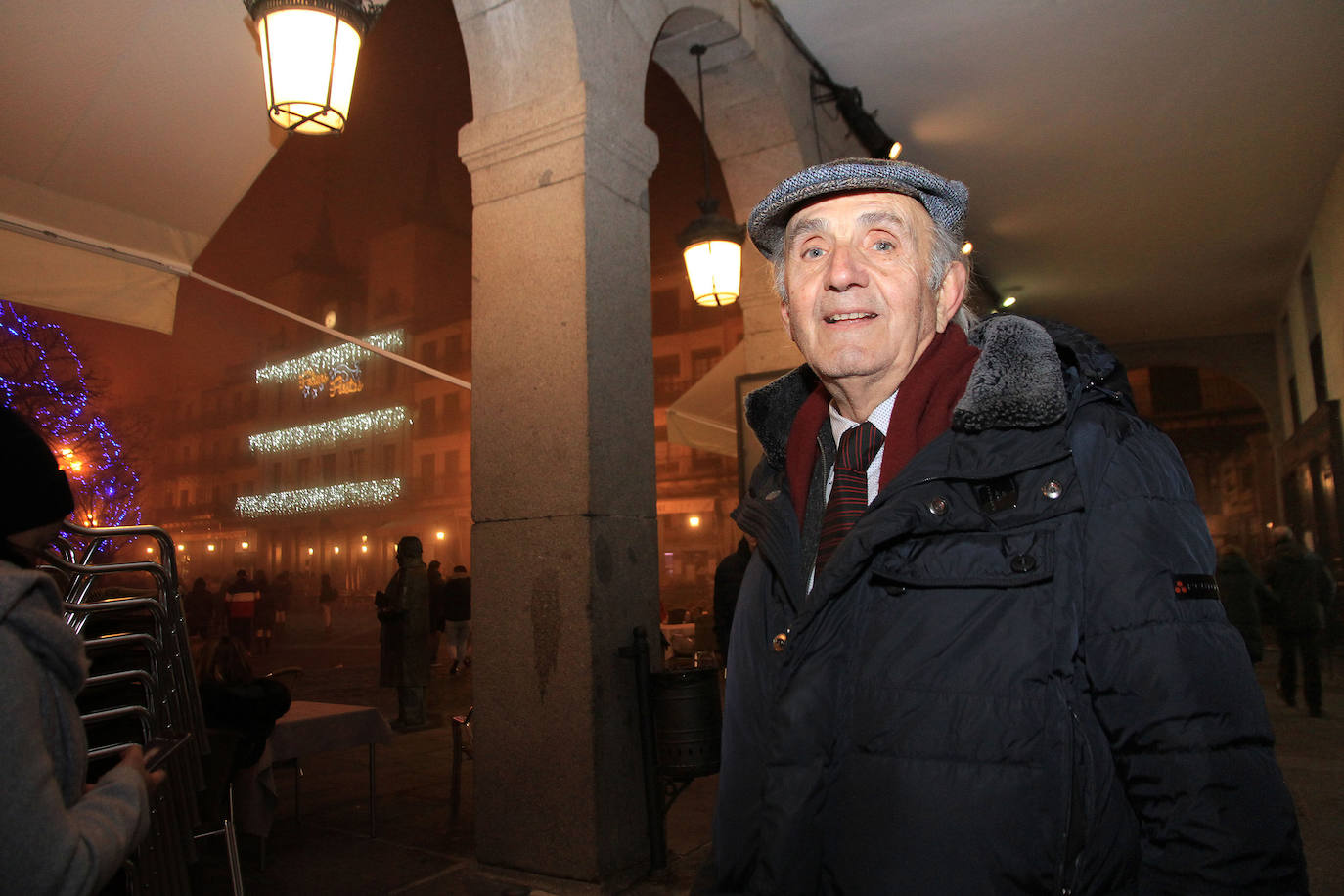 Pedro Montarelo, en los soportales de la Plaza Mayor. 