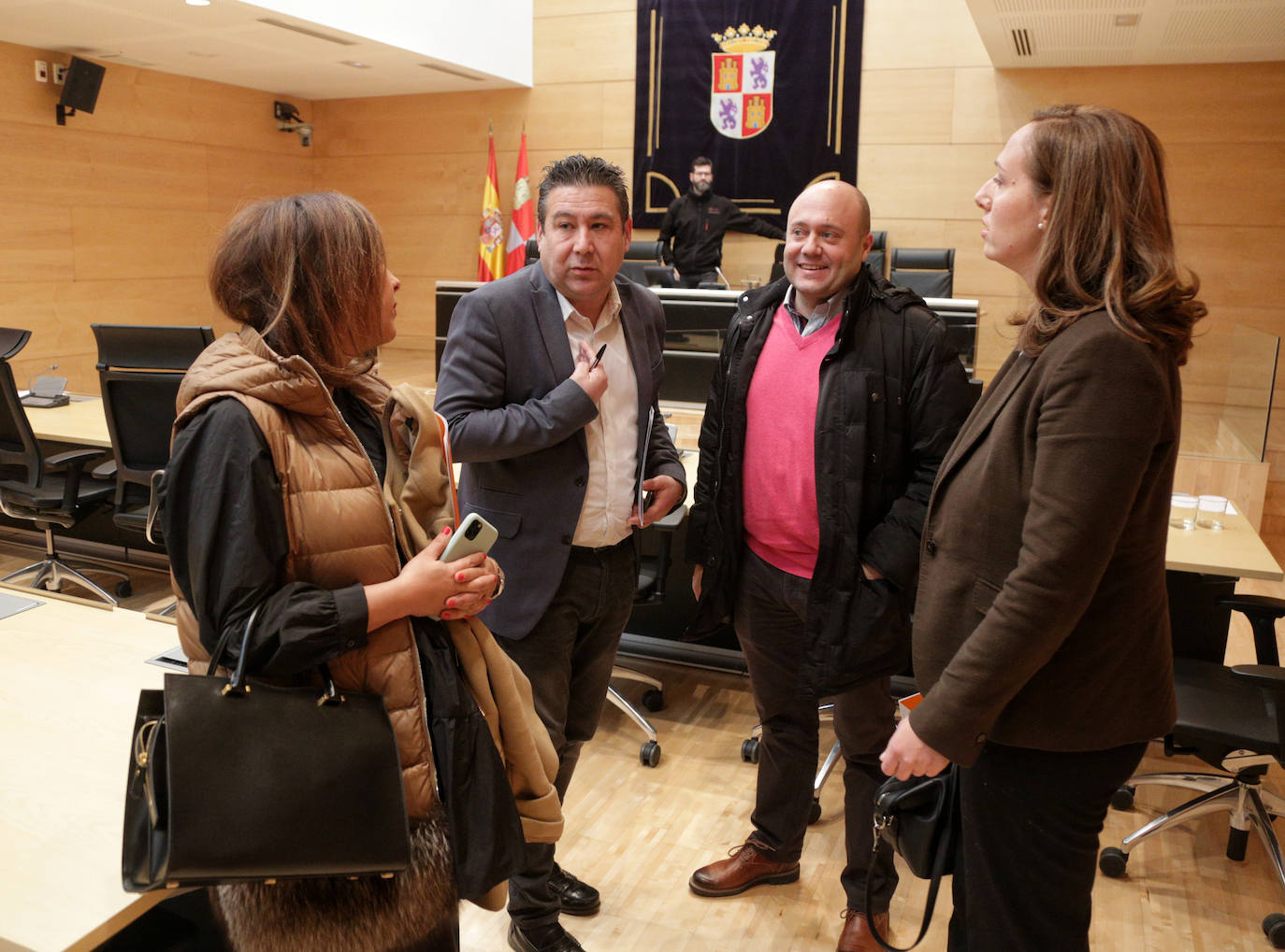 Las Cortes constituyeron este miércoles la comisión de investigación sobre el análisis de las ayudas recibidas por Castilla y León en el marco de los planes estratégicos del carbón, la segunda que preside Ciudadanos, con la diputada por Ávila, Inmaculada Gómez, en el marco del acuerdo de investidura con el PP.