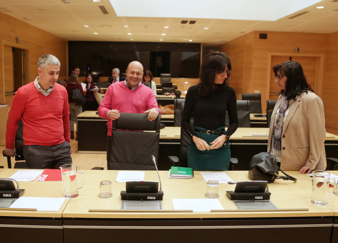 Las Cortes constituyeron este miércoles la comisión de investigación sobre el análisis de las ayudas recibidas por Castilla y León en el marco de los planes estratégicos del carbón, la segunda que preside Ciudadanos, con la diputada por Ávila, Inmaculada Gómez, en el marco del acuerdo de investidura con el PP.