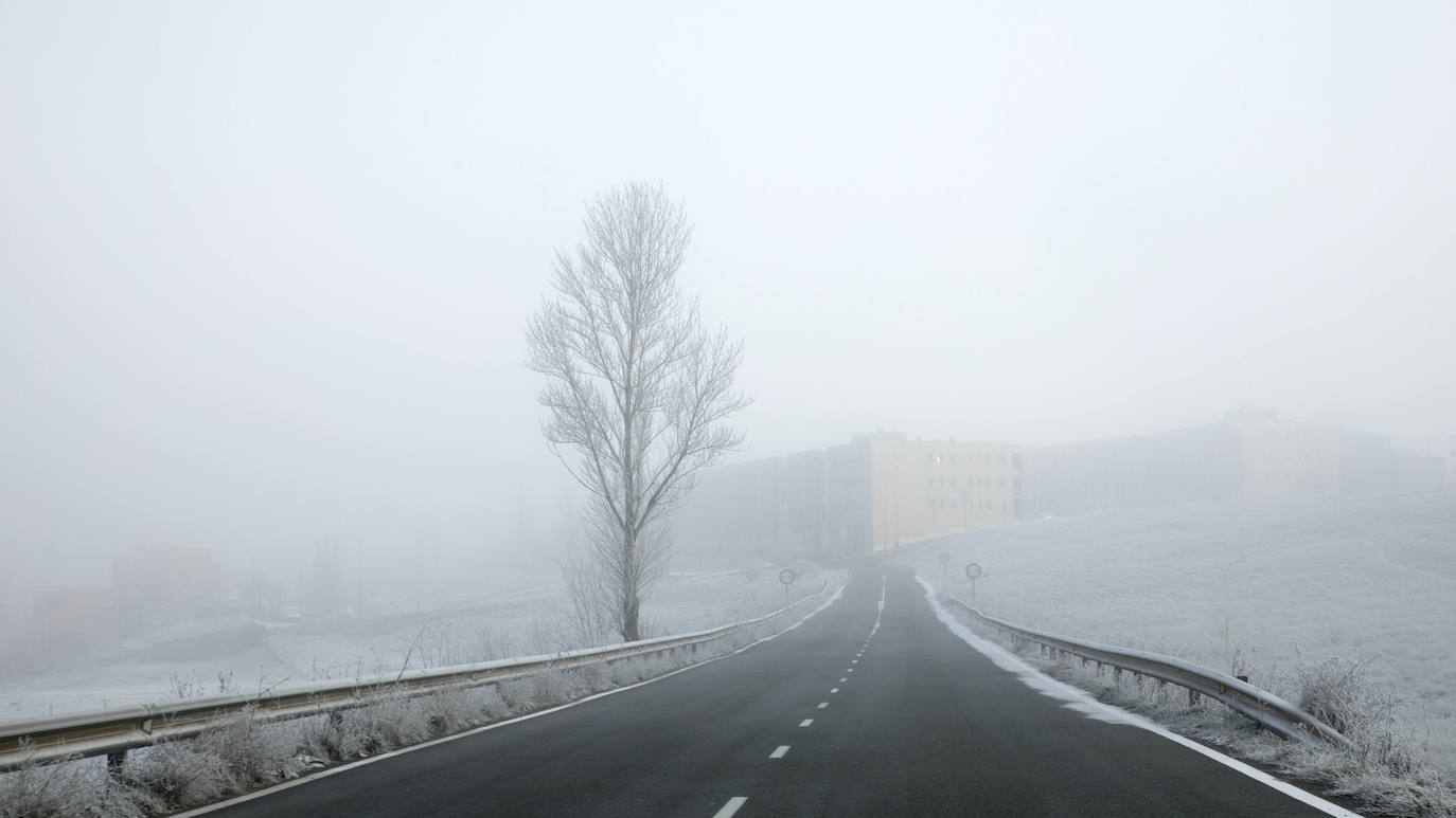 La niebla seguirá acompañando a la provincia salmantina y, si cabe, con mas intensidad que en los últimos días, ya que el territorio salmantino ha sido incluido en la alerta amarilla que la Agencia Estatal de Meteorología (Aemet) ha lanzado para hoy miércoles.