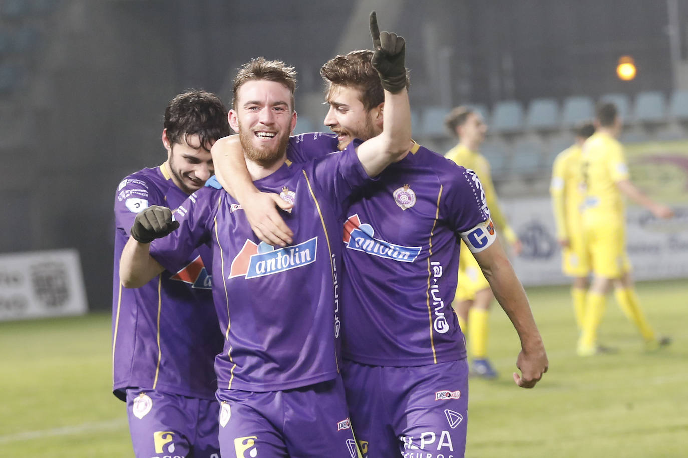 El Cristo arrolla a La Bañeza. 