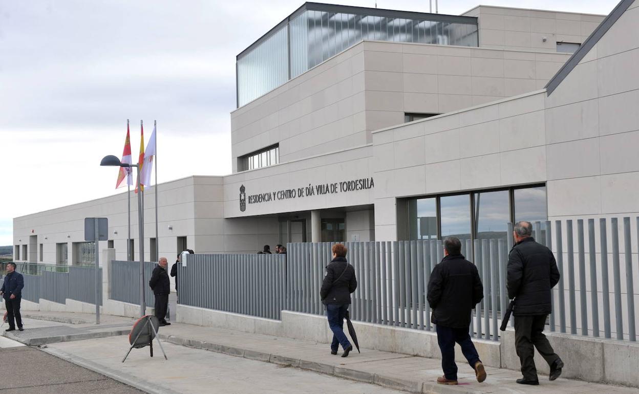 Residencia de ancianos pública en Tordesillas, Valladolid.
