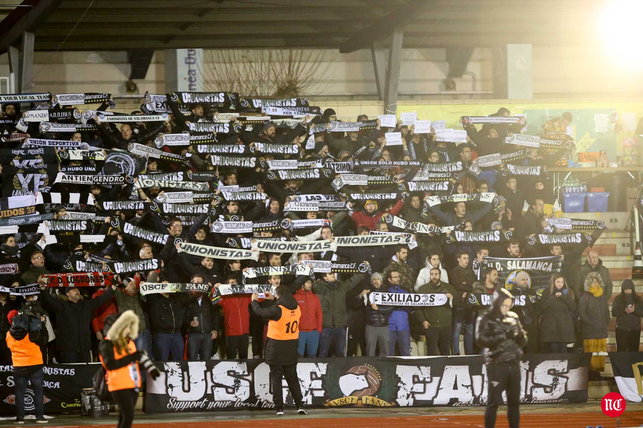 Unionistas ha logrado empezar la segunda vuelta fuera del descenso en el grupo II de Segunda B. Los de Jabi Luaces, que llevan seis jornadas seguidas sin perder, han vencido al Barakaldo en el choque de la 20ª jornada gracias a un tanto de Guille Andrés en el tramo final 