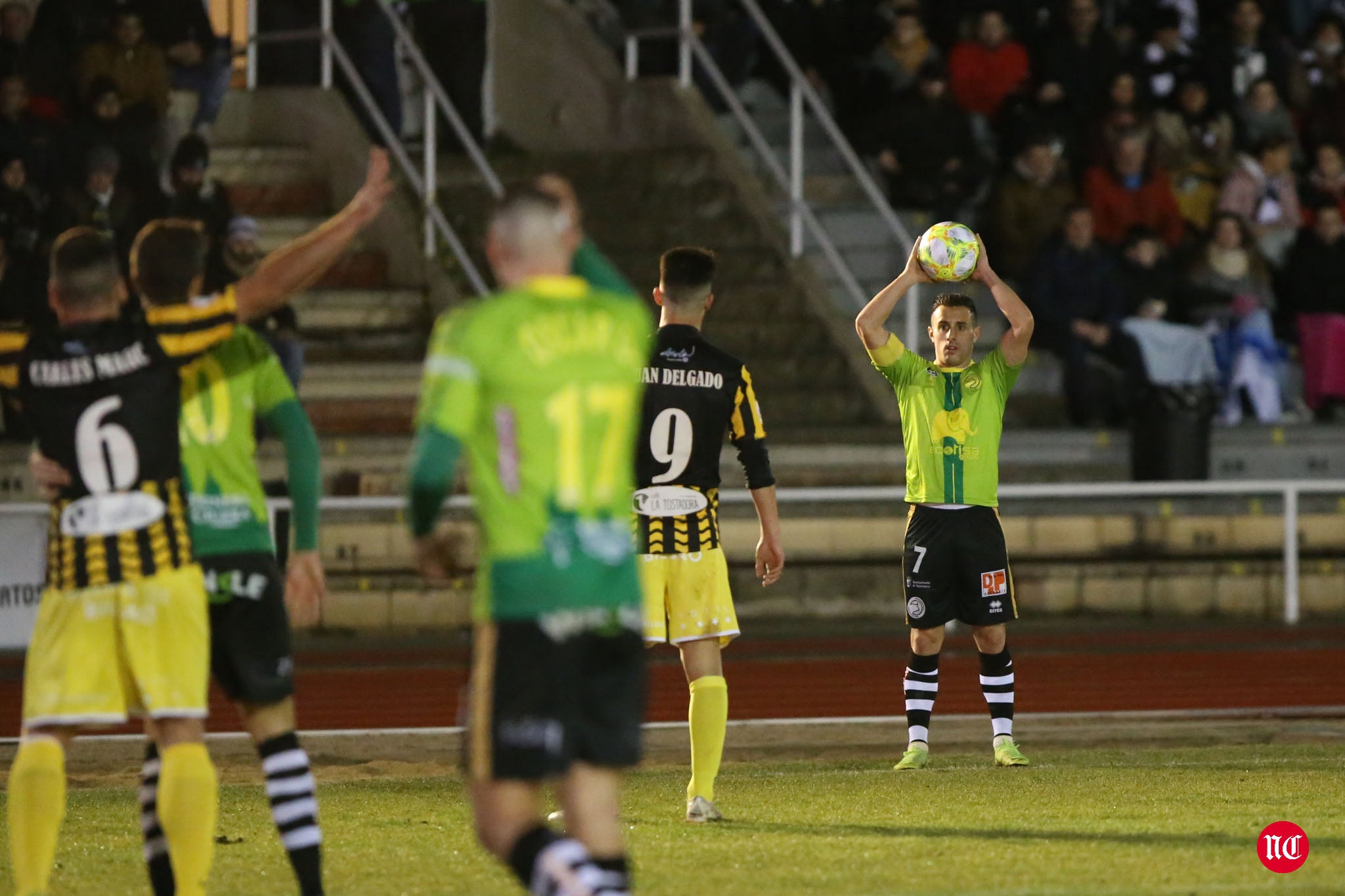 Unionistas ha logrado empezar la segunda vuelta fuera del descenso en el grupo II de Segunda B. Los de Jabi Luaces, que llevan seis jornadas seguidas sin perder, han vencido al Barakaldo en el choque de la 20ª jornada gracias a un tanto de Guille Andrés en el tramo final 