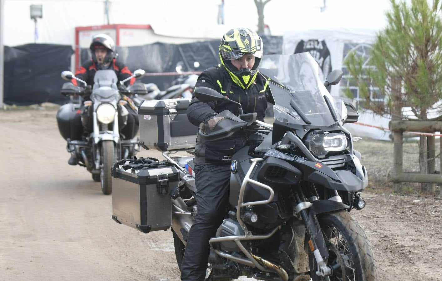 La localidad vallisoletana de Tordesillas acoge la vigésima edición de la concentración motera que estará apadrinada por el piloto español de motociclismo Nico Terol