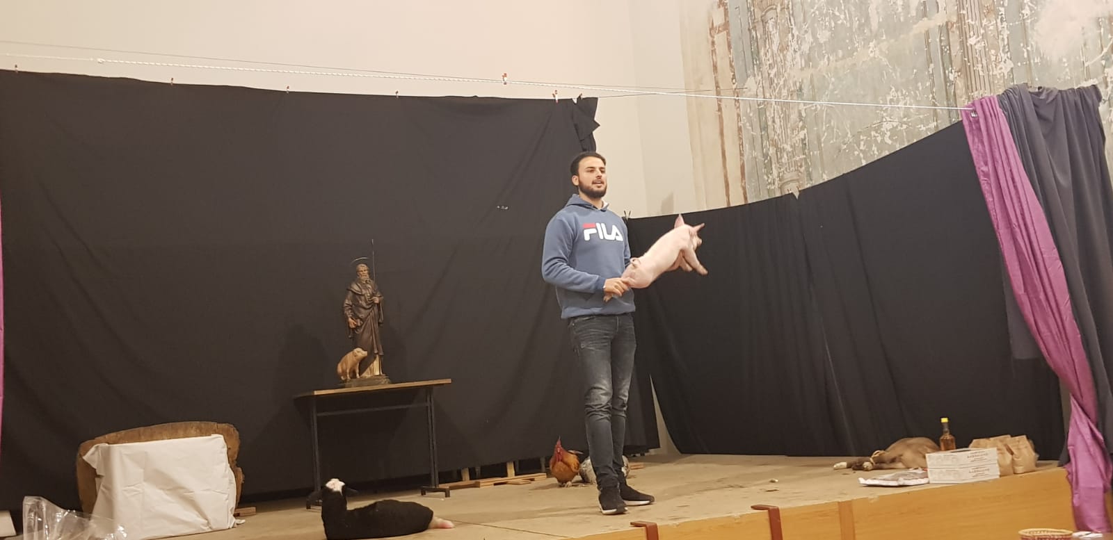 Los 845 euros recaudados irán destinados a distintos arreglos de la iglesia