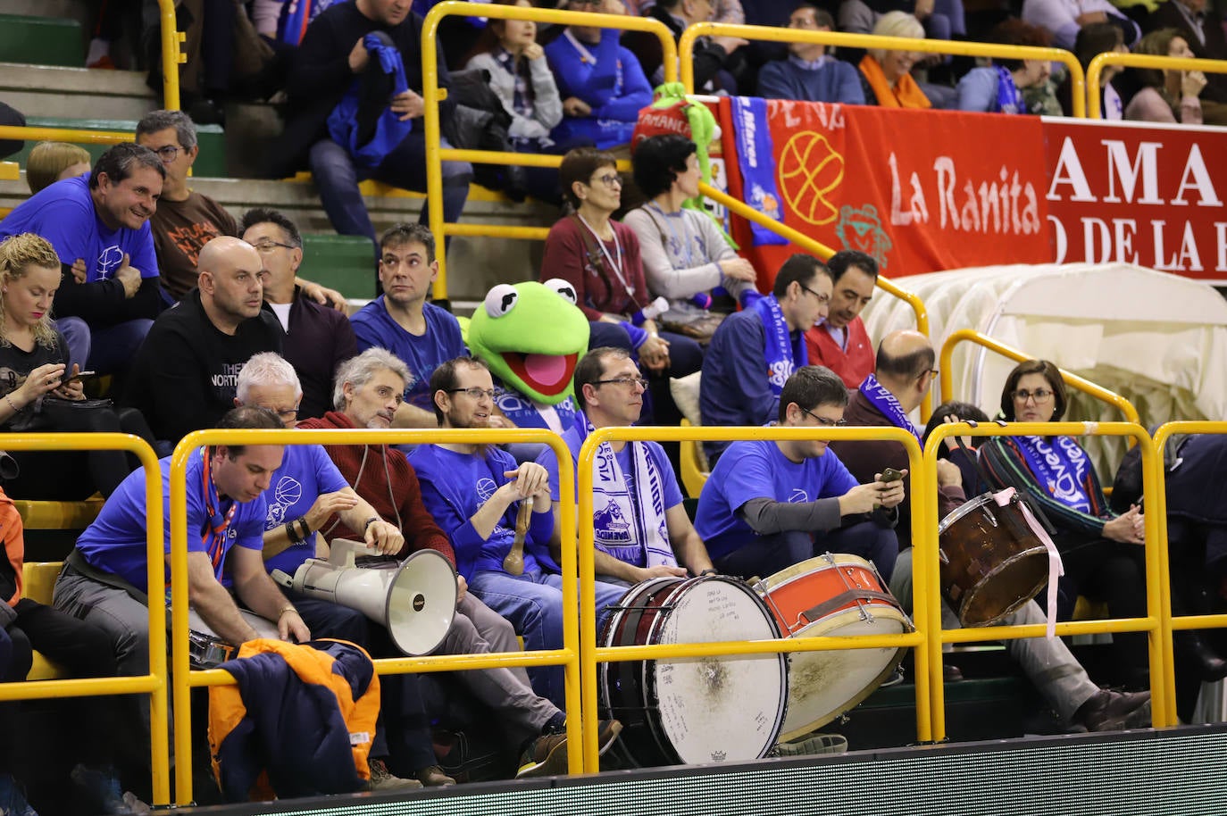 Fotos: Las imágenes del encuentro entre el CB Avenida y Cadí La Seu (71-61)