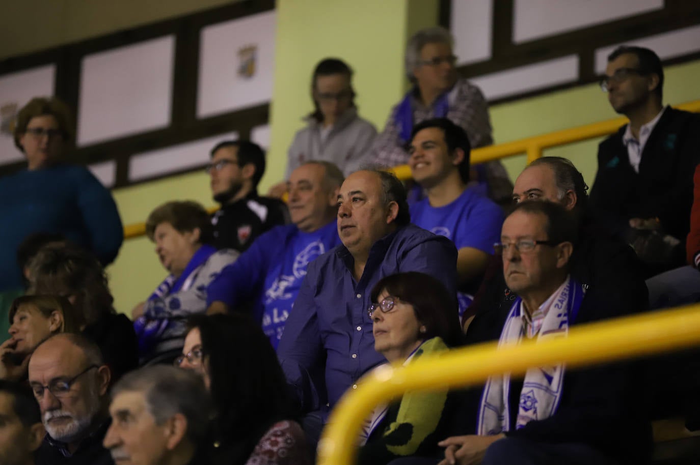 Fotos: Las imágenes del encuentro entre el CB Avenida y Cadí La Seu (71-61)