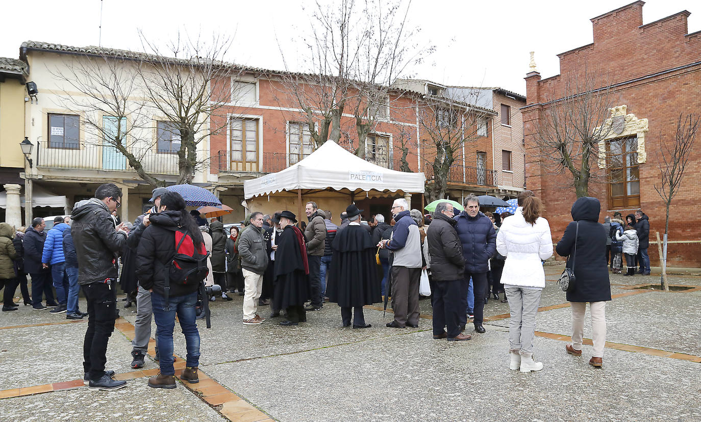 La matanza y reparto de jijas y morcilla en Becerril.