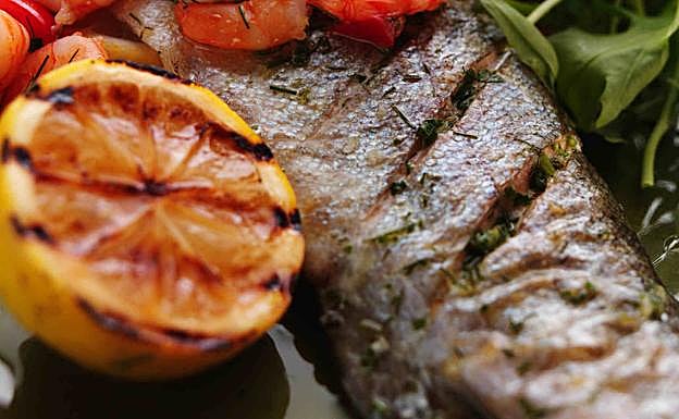 Imposiciones en la mesa