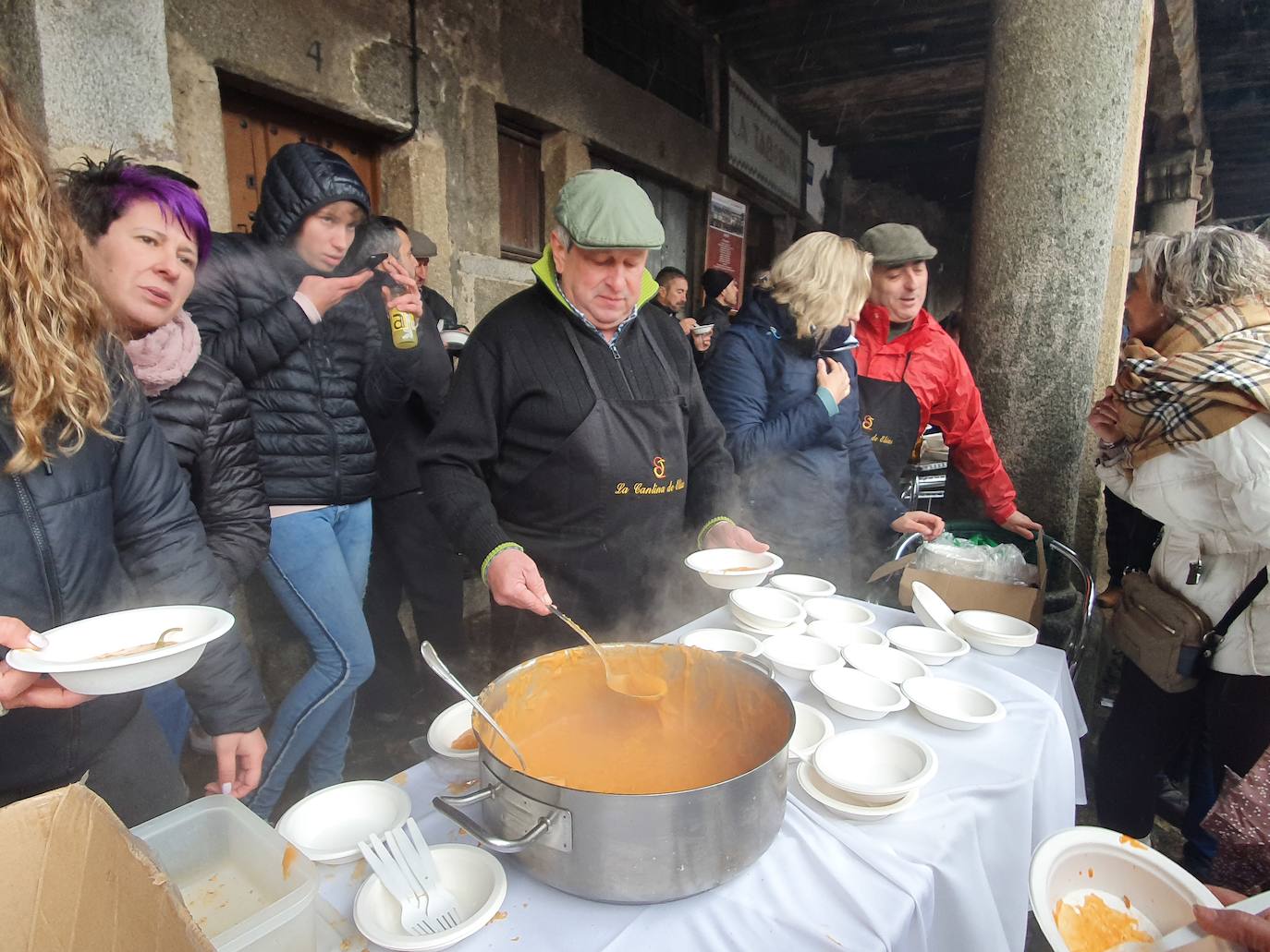 Fotos: La rifa del marrano de San Antón en La Alberca de Salamanca