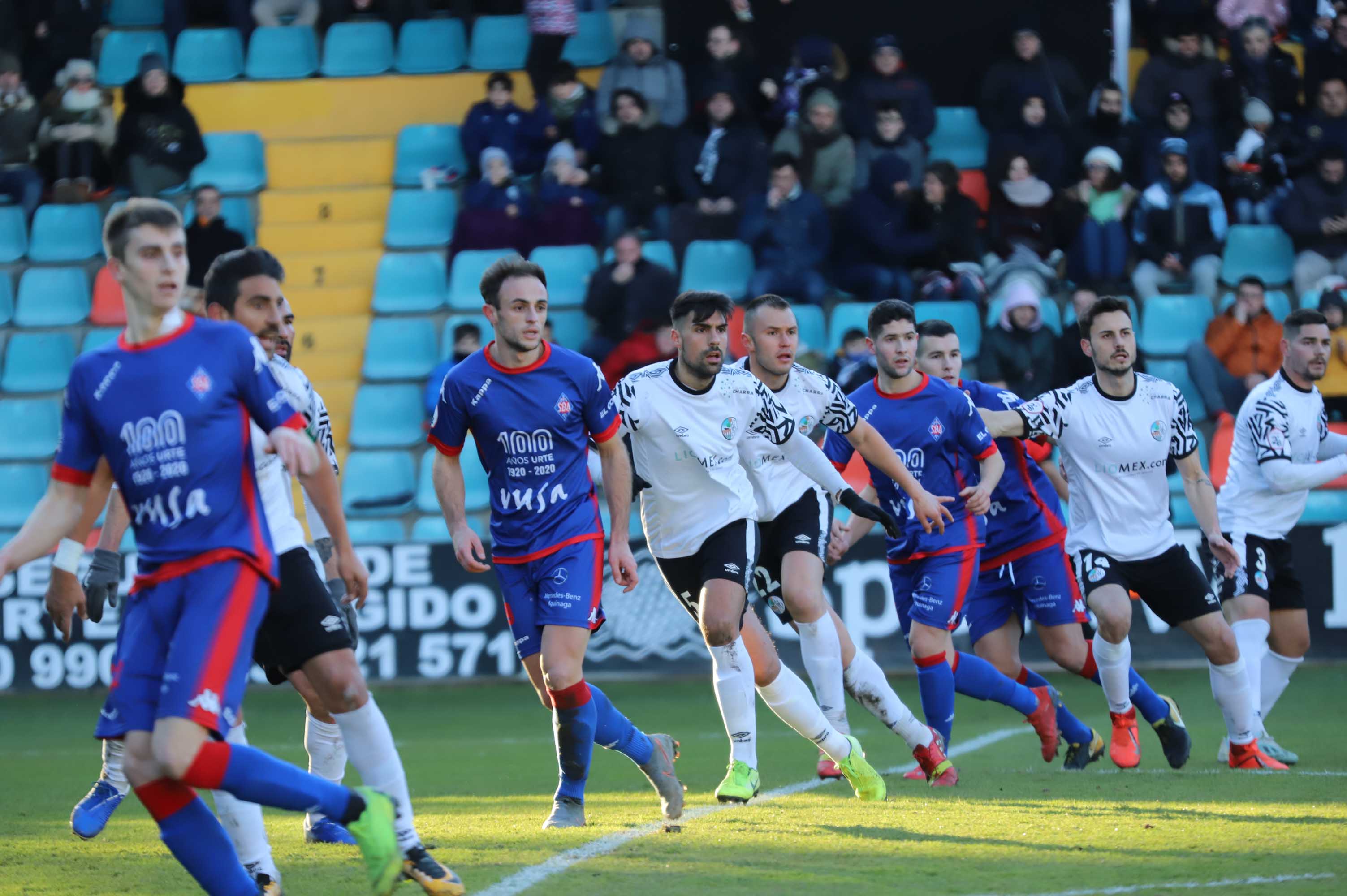 Fotos: El Salamanca CF UDS cae ante el Amorebieta (0-3)