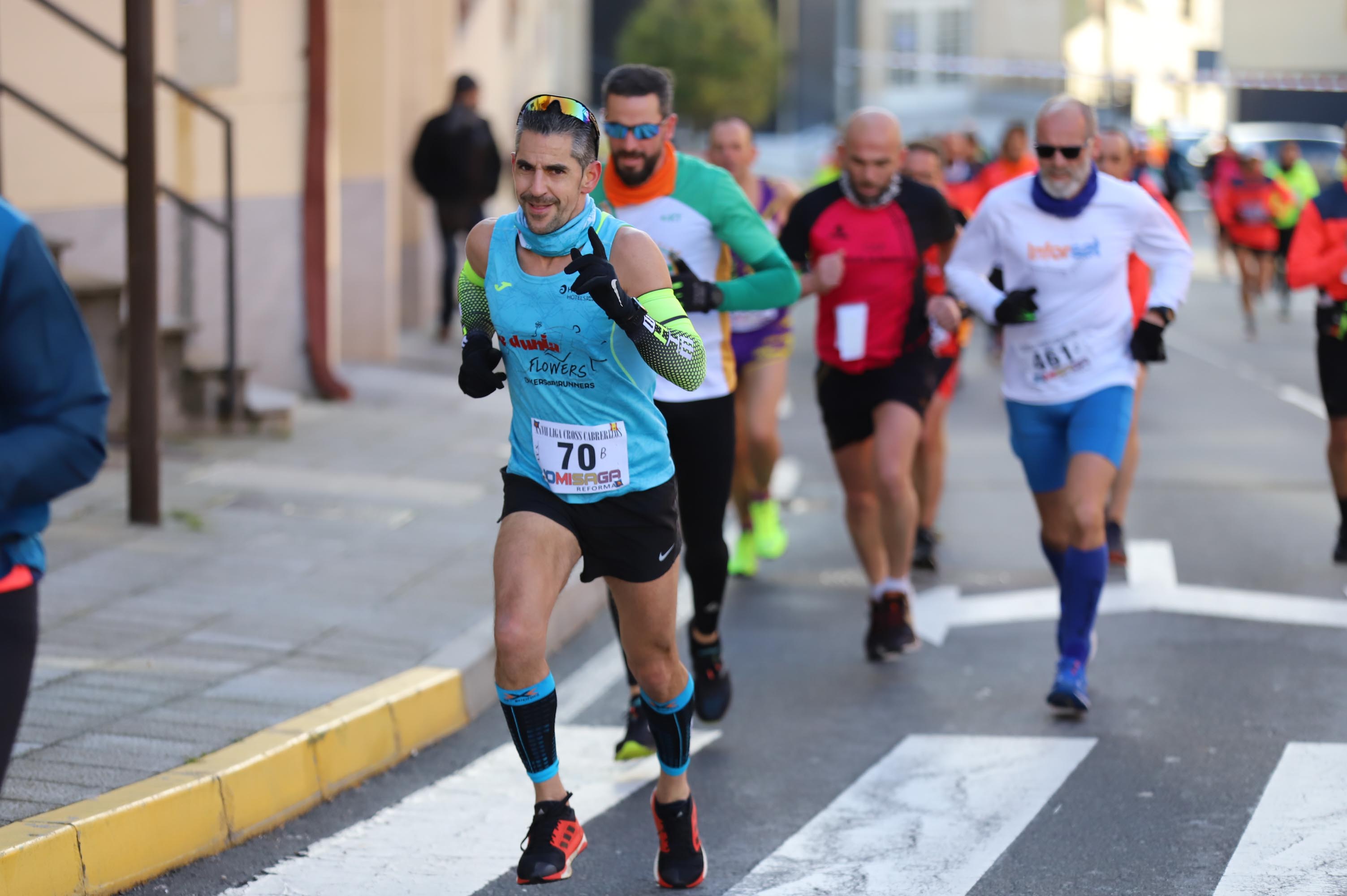 Fotos: la cuarta carrera de la Liga de Cross de Cabrerizos con victorias de Alberto Marcos y Silvia González