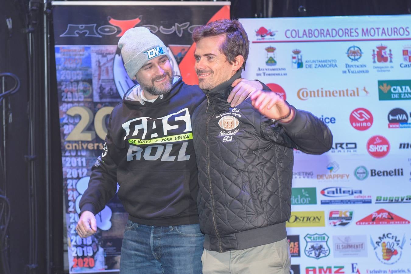 La entrega de trofeos, agradecimientos y el sorteo de regalos y motocicletas puso hoy el broche final a la XX edición | El acto contó con la presencia del padrino de honor de este año, el piloto Nico Terol, y el periodista deportivo Marc Martí