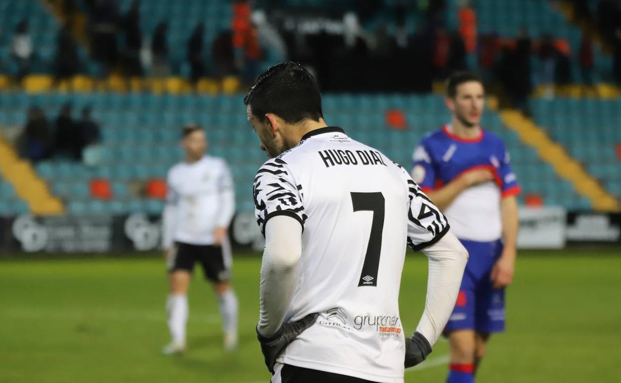 Hugo Díaz, al final del partido ante el Amorebieta. 