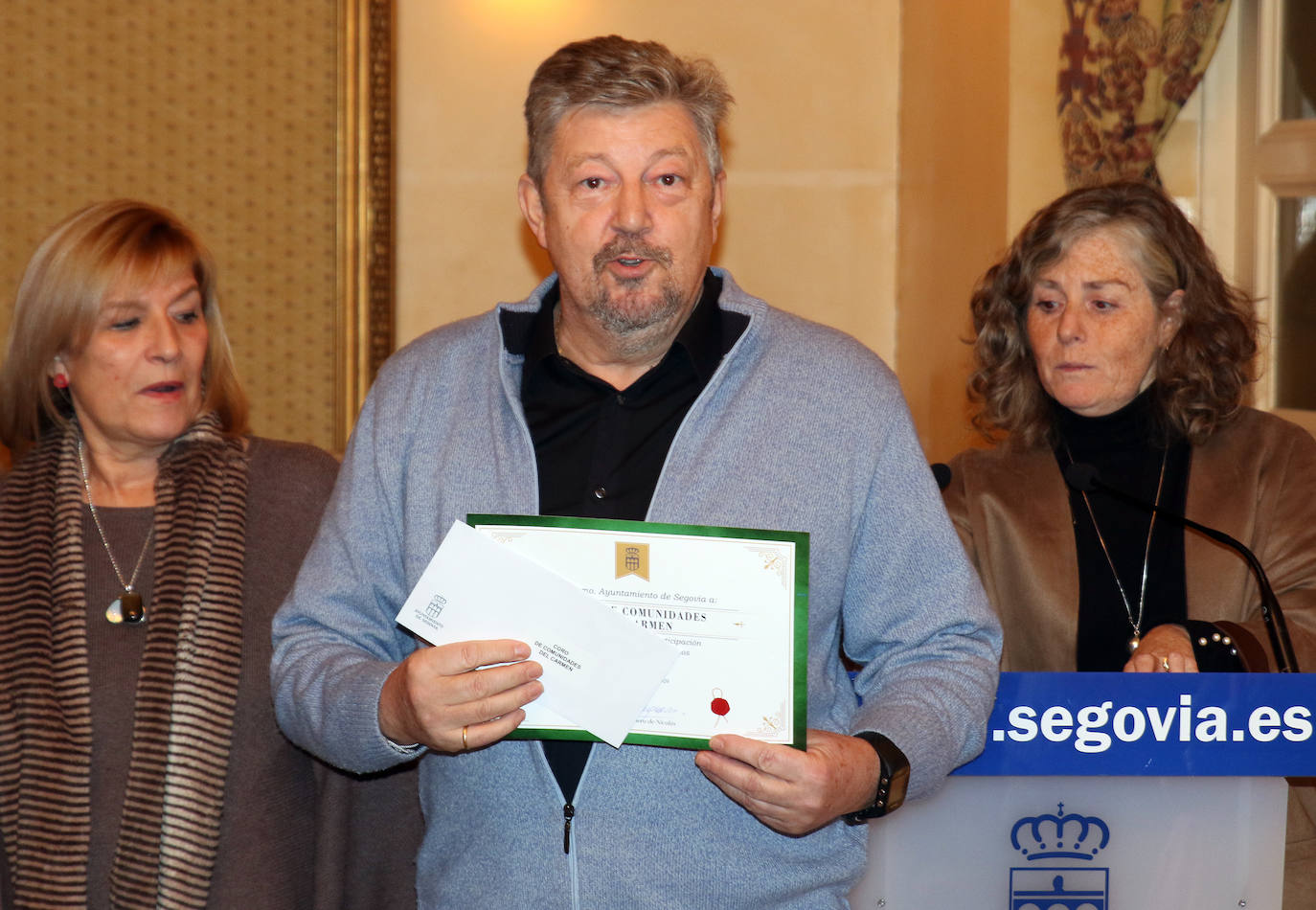 Entrega de premios del concurso de belenes y la muestra de villancicos. DE TORRE