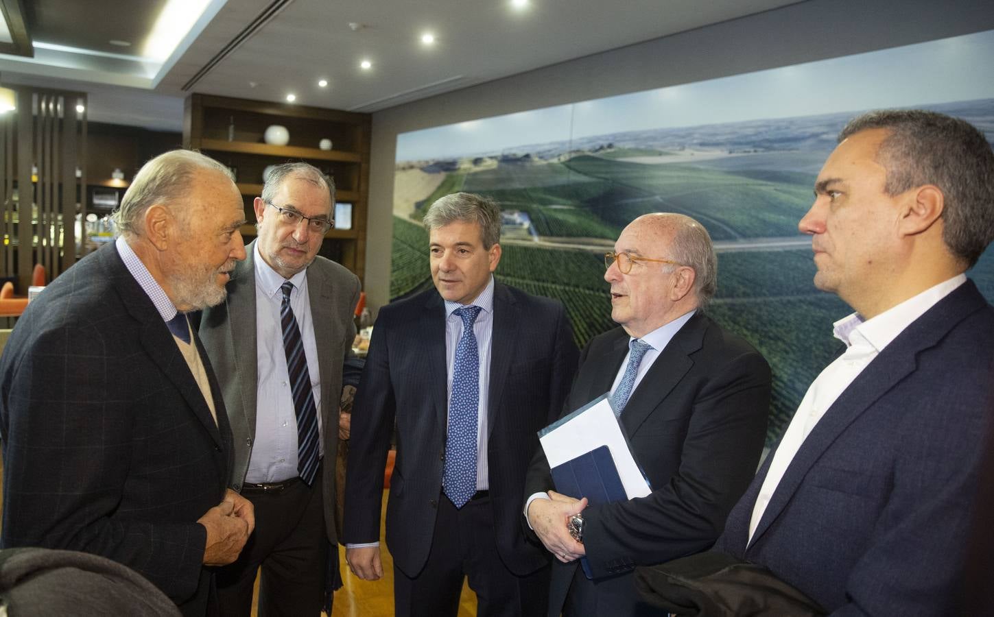 Bajo el título 'Europa después del Brexit', el exvicepresidente y comisario de Competencia de la CE, ha analizado el futuro de la Unión Europea una vez que se materialice la salida de Reino Unido