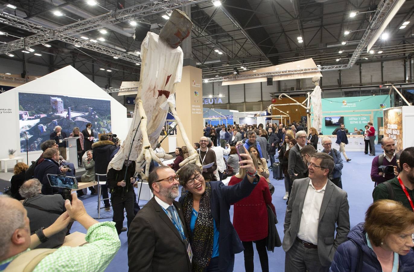 La comunidad apuesta por el deporte, la cultura y la gastronomía en la segunda jornada de la feria
