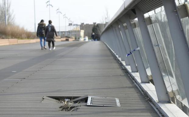 Otra de las deficiencias denunciadas por el colectivo vecinal de la Rondilla. 