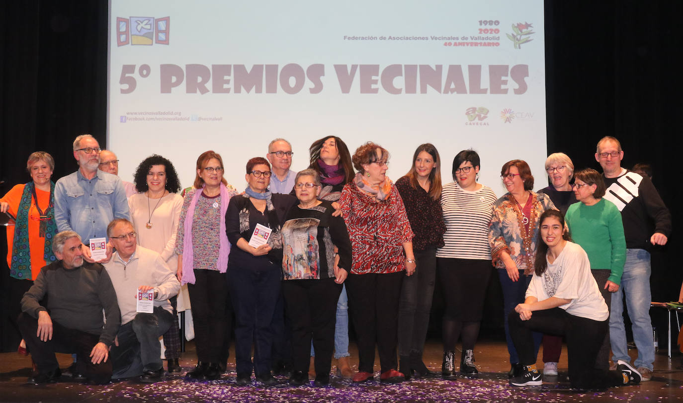 El centro cívico Bailarín Vicente Escudero ha acogido hoy la gala de los galardones Antonio Machado, que entrega la Federación Vecinal de Valladolid, asociación que este 2020 celebra su 40 aniversario.